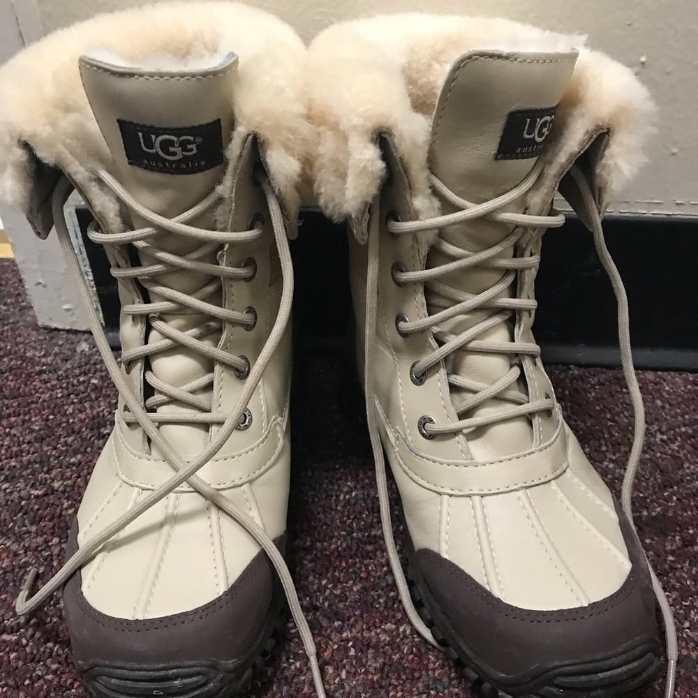 Women’s Adirondack II Boot UGG